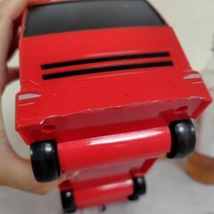 （大幅値下げ）カーズ　ミニカーを収納できるトラックのおもちゃの画像