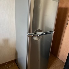 冷蔵庫の画像