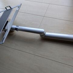 ノートパソコン用のアームの画像