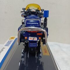 値下げ、MaiSto（マイスト）BMW R1100 RT-Pバイク　18分の1スケールの画像