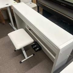 ☆美品☆2019年製☆ホワイト色☆KORG☆電子ピアノ☆の画像