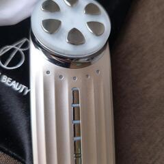 美顔器 EMS RF ピーリングの画像