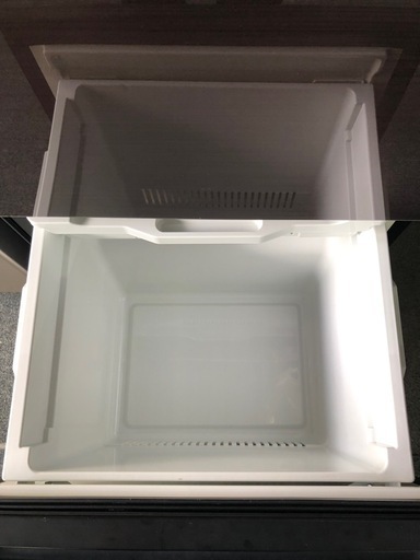 ハイセンス　冷蔵庫　ガラストップ　2019年製　282L