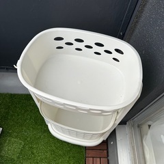 アスベルランドリーバスケット
2段　の画像