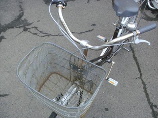 26インチ 自転車 6段変速 サビ有り ママチャリ ブラウン/シルバー 荷台