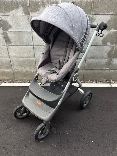 ストッケ　スクート　ベビーカー