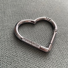 HUMAN MADE HEART CARABINER キーリング