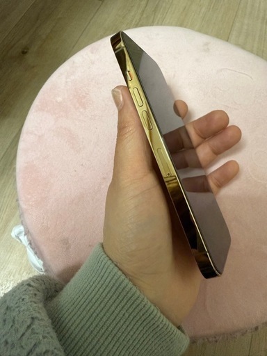 【お話中】iPhone13pro 128GB ケース付き ゴールド