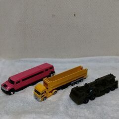 本日受け渡し決定！　ロングトミカ3台セット