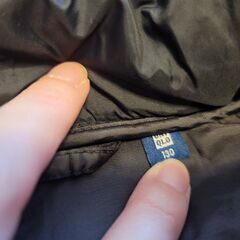 【美品】ユニクロ UNIQLO 黒 ブラック 中綿 コート 130 ダウン 上着の画像
