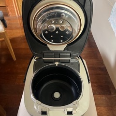 パナソニック炊飯器5.5合の画像