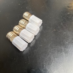 蛍光灯の点灯管の画像