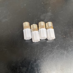 蛍光灯の点灯管の画像