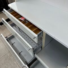 ★リユースのサカイ高崎店★TJ12145  レンジボード 白 H227×D40×W120 クリーニング済みの画像