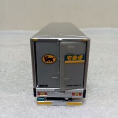 ヤマト運輸　10トントラックミニカー（非売品）の画像