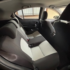 トヨタアクア 車検あり リッター20以上低燃費 装備品多数あり 自社ローンありの画像