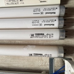 取り引き中　照明の画像