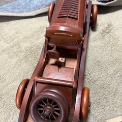 アンティーク 1931年製のメルセデス・ベンツSSKLの木製模型の画像