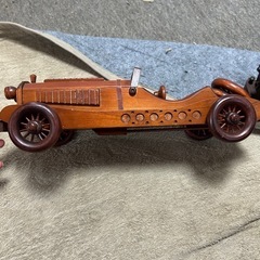 アンティーク 1931年製のメルセデス・ベンツSSKLの木製模型の画像