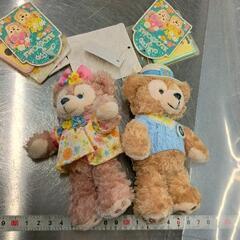 0702-089 ダッフィーシェリーメイぬいぐるみバッチセット