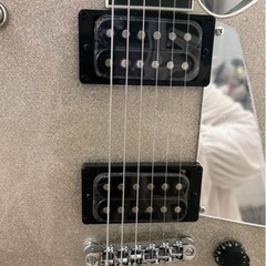 最终値下げ Ibanez エレキギター シルバーの画像