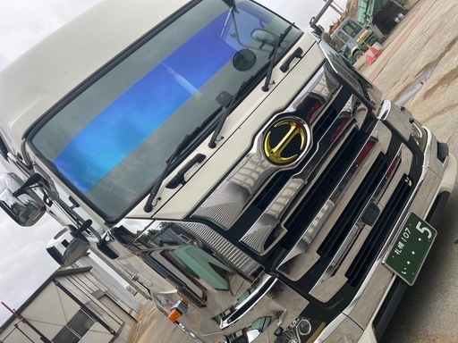 17プロフィア スクリーン 上下