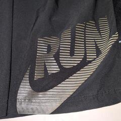 Nike DRIFIT ハーフパンツの画像