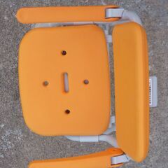 中古 シャワーチェア(エクリアAir) PN-L41831シリーズ パナソニックエイジフリー・ライフテック 入浴用椅子 お風呂用いす シャワーベンチ 折りたたみ  介護用品 の画像