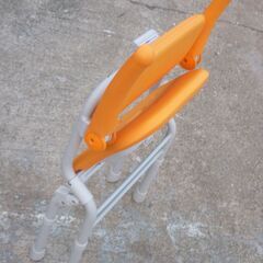 中古 シャワーチェア(エクリアAir) PN-L41831シリーズ パナソニックエイジフリー・ライフテック 入浴用椅子 お風呂用いす シャワーベンチ 折りたたみ  介護用品 の画像