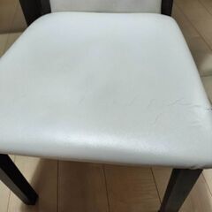 超お得！ダイニングテーブルチェア5点セット！引取限定の画像