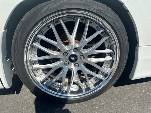 245/40r20ブルーアースrv アルミ無し4本セット