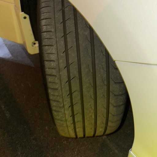 245/40r20ブルーアースrv アルミ無し4本セット