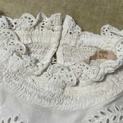 H&M  白 ブラウス の画像