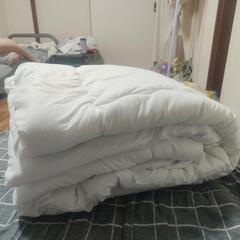 厚い布団