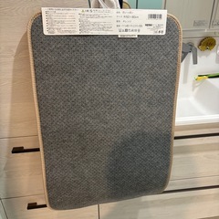 【新品未使用】スヌーピー マット　50×80センチ　花柄　丸洗い滑り止め付きの画像