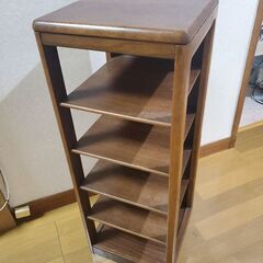 カリモク　シューズラック　無印良品の引き出し式ケース２個