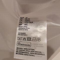 H&M 白シャツの画像