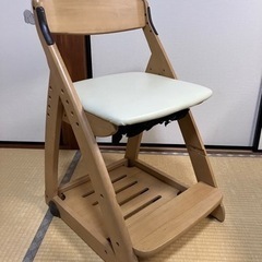 椅子 4車輪　高さ調整可能4段階