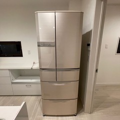 【美品】三菱 冷蔵庫 545L 大容量 MR-E55R-F1形