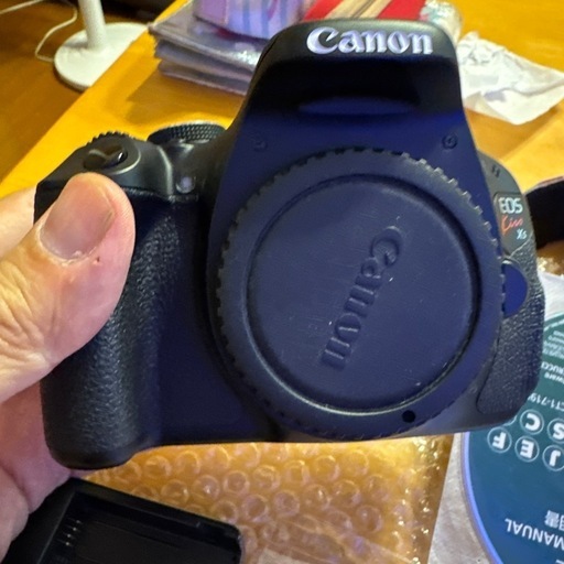 Canon EOS Kiss X5 デジタル一眼レフ
