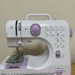 電池式、家庭用ミシンの画像