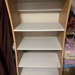 パソコンデスク兼収納棚