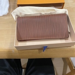 ルイヴィトン　長財布の画像