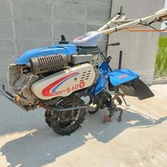 イセキ 管理機 耕運機 家庭菜園パンジーS6DV最大6.2馬力畝立ての画像