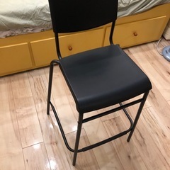 IKEA ハイチェア　ブラックの画像