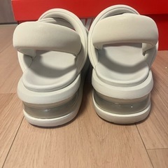 NIKE AIR MAX ISLAの画像