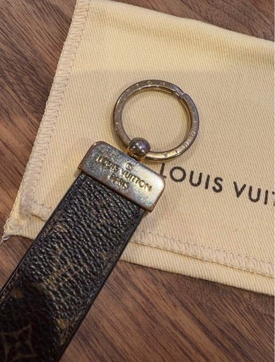 LOUIS VUITTON★ルイヴィトン　正規品　ポルトクレ ドラゴンヌ  キーホルダー モノグラム 
