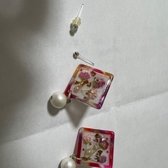 アクセサリーまとめ売り　ピン　カチューシャ　ネックレス　ヘアゴム イヤリングの画像
