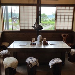 お蕎麦屋さんのホールスタッフの画像