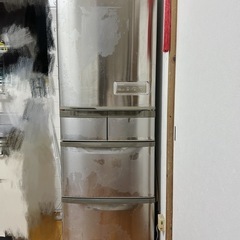 引っ越しのため 冷蔵庫お譲りします 